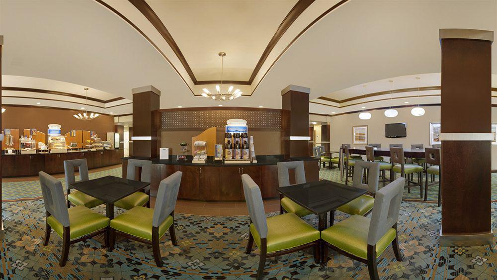 Express And Stroudsburg-poconos By Ihg