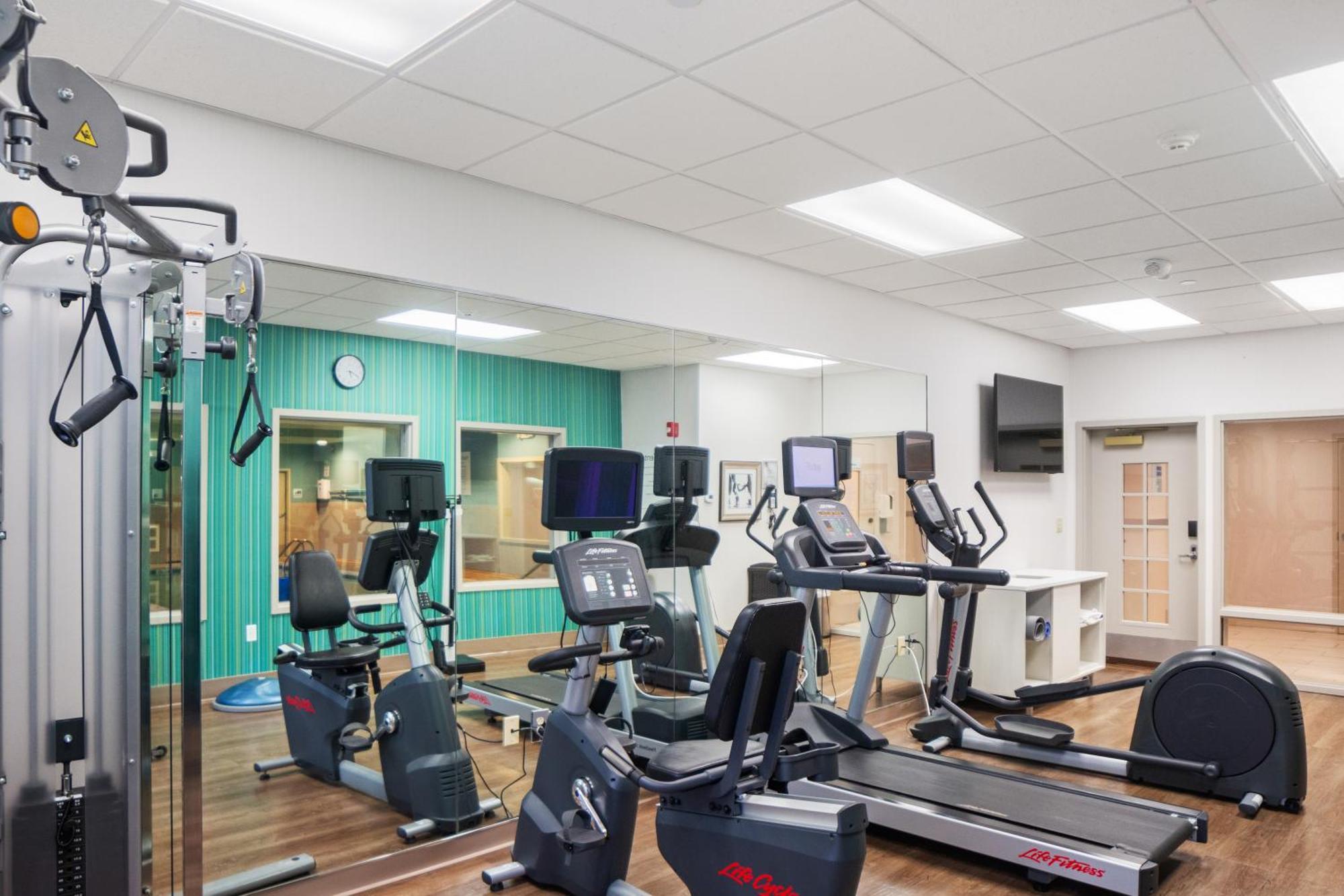 Resort Express And Stroudsburg-poconos By Ihg Stroudsburg