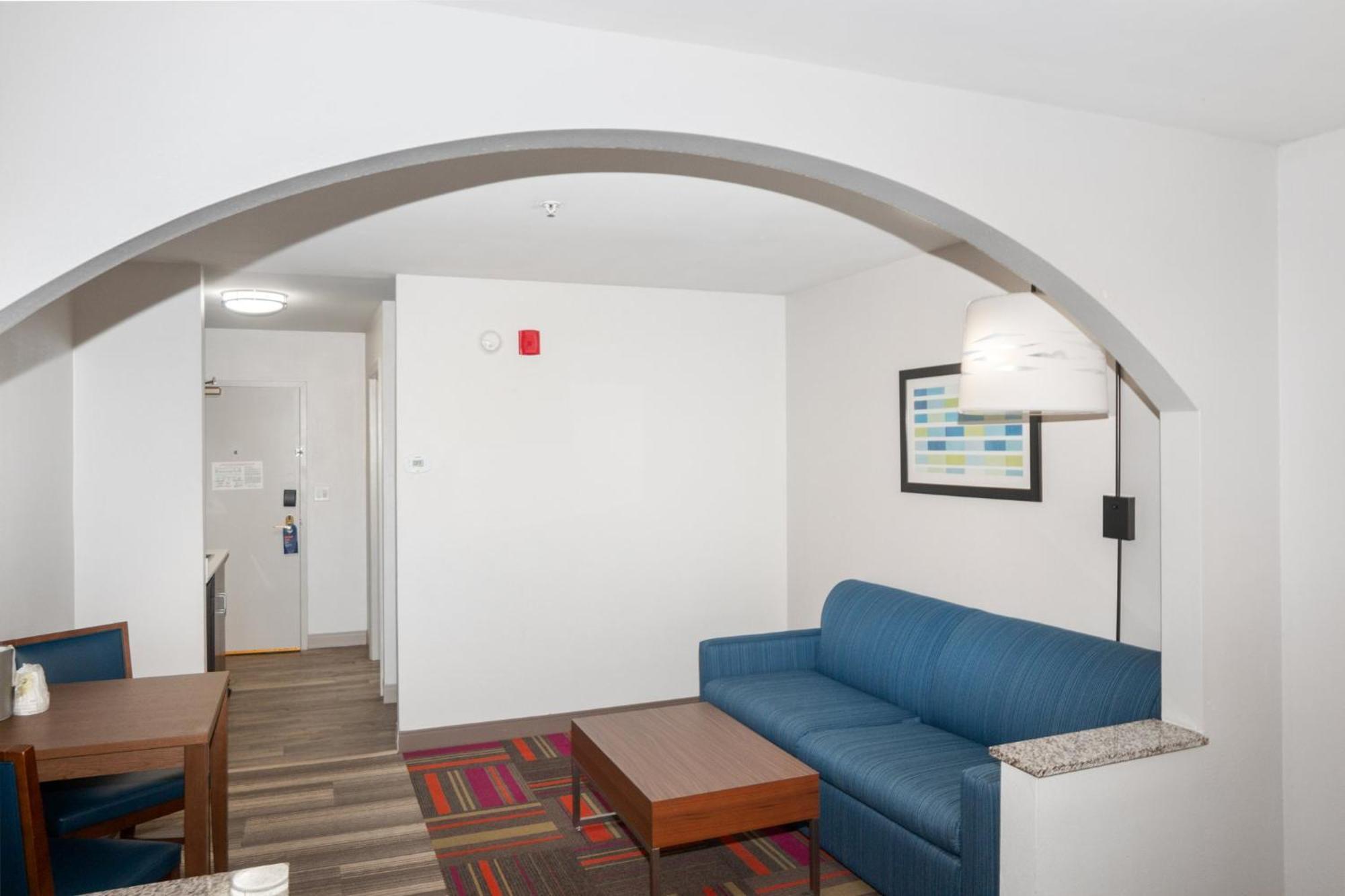Express And Stroudsburg-poconos By Ihg Stroudsburg
